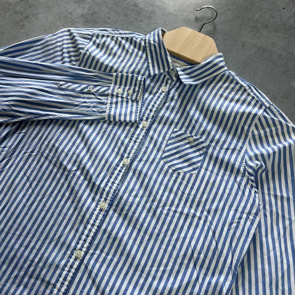 American Eagle Oxford Striped Shirt Womens Size XL Favorite Fit Blue Long Sleeve